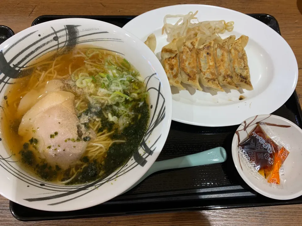 浜名湖あおさラーメン&浜松餃子セット|Morito Kamiyaさん