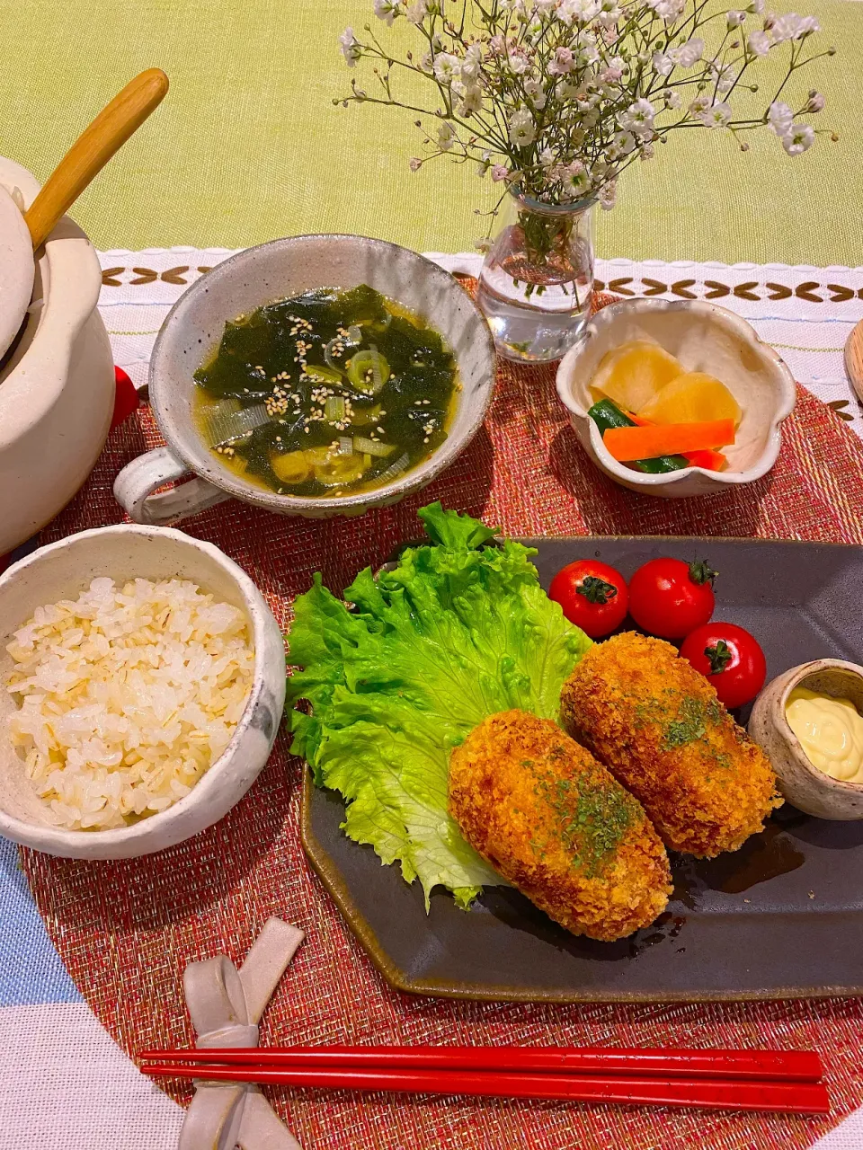 ポテトコロッケ&わかめスープ&麦ご飯|tsukikokonoyoruさん