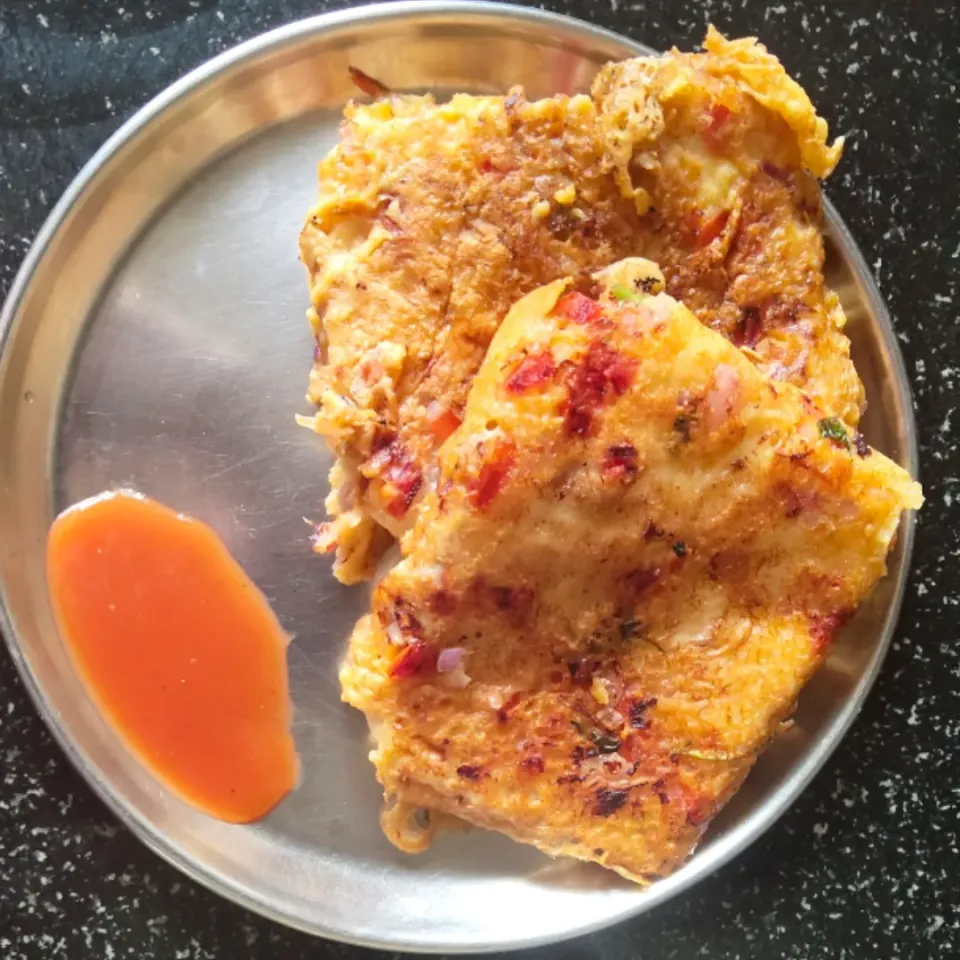 VEG BREAD OMELET|Indian Authentic foodさん