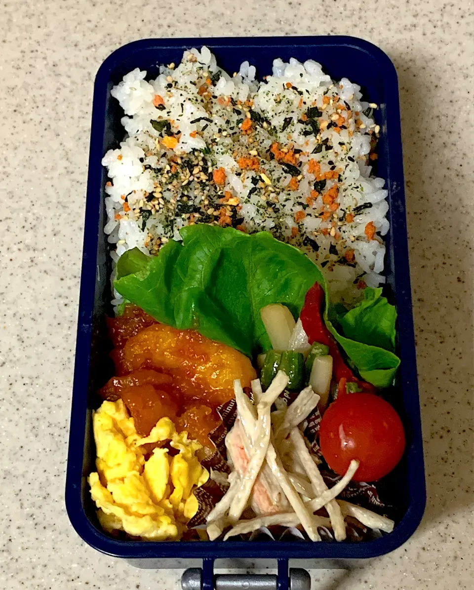 Snapdishの料理写真:エビチリ弁当|besさん