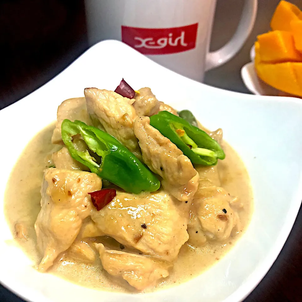 Snapdishの料理写真:Chicken Bicol Express|Laarni Nabongさん