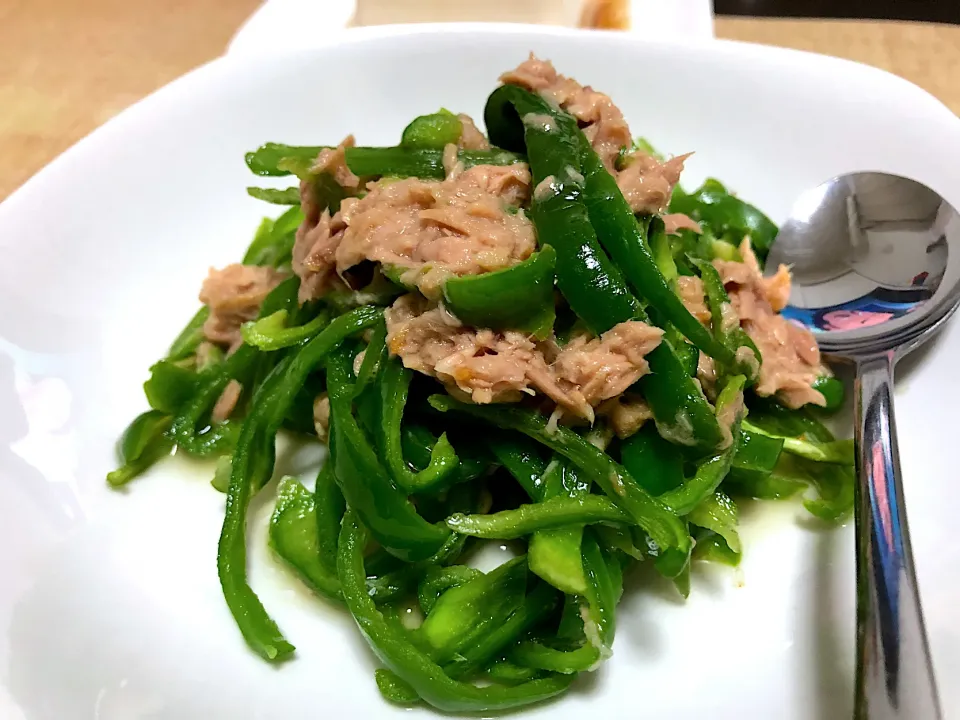 Green Bell Pepper Salad with Tuna Flakes|Paylaさん