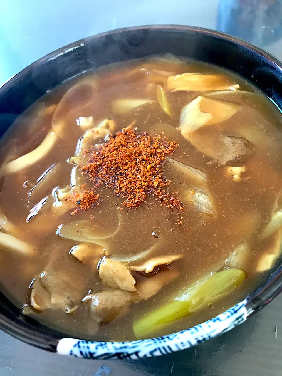 今日の在宅めし。寒いのでカレーうどん！|Tomyさん