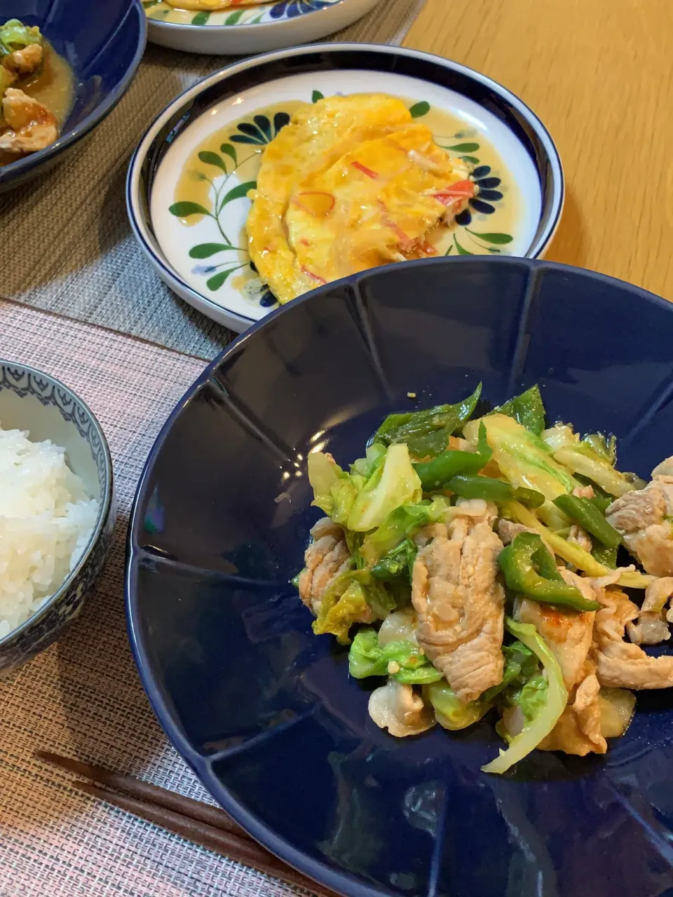 Snapdishの料理写真:回鍋肉とかに玉風あんかけで晩御飯|Mikaさん