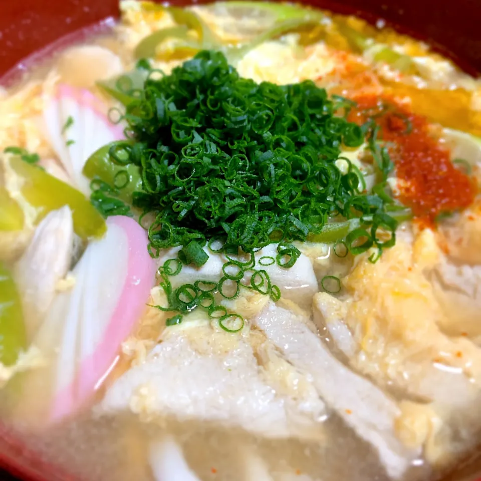 #サラダチキンの玉子とじうどん|たまさん