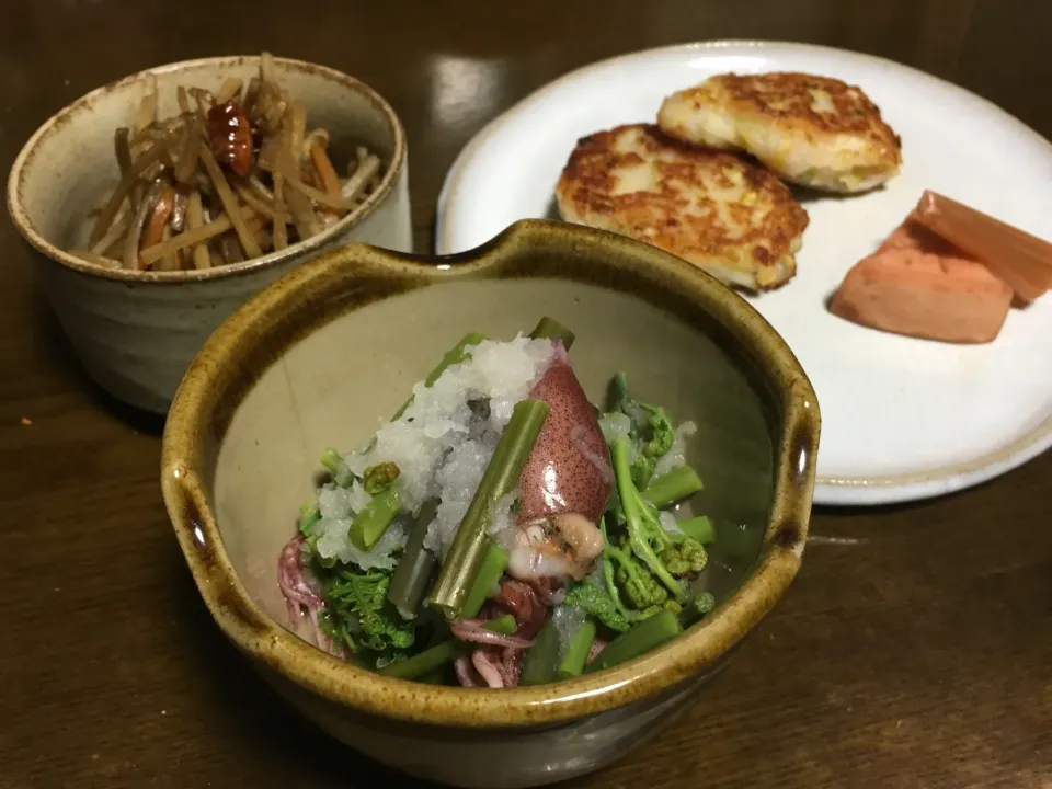 つまみに見えるけど＋ご飯と味噌汁で一汁三菜|Namiko Kanoyaさん