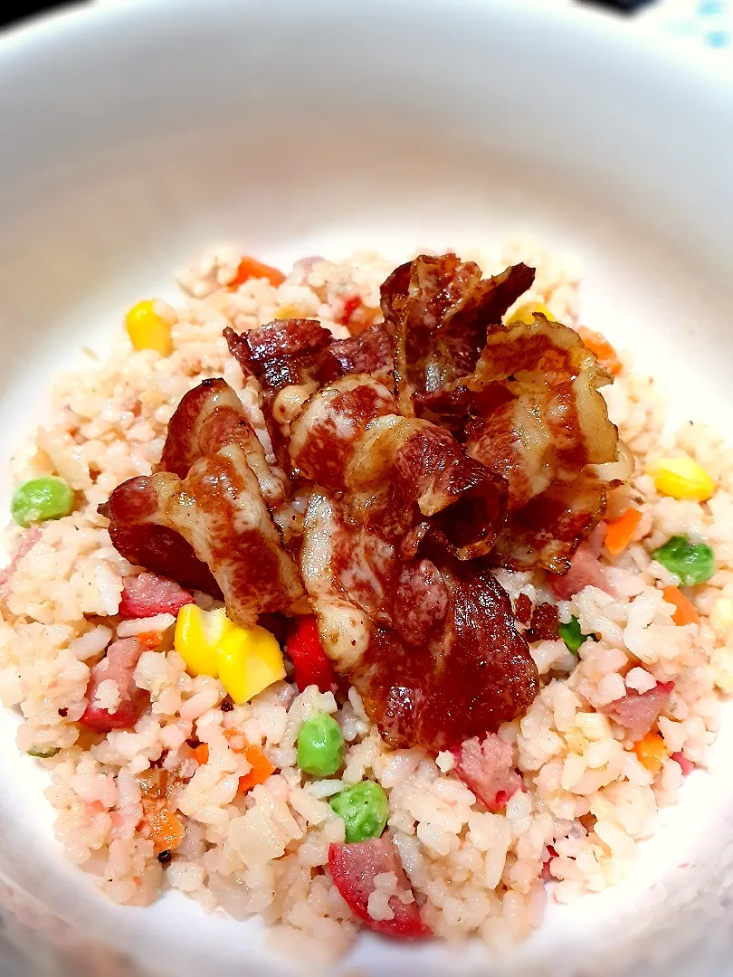 Bacon Fried Rice 🥓|ellaellaemさん