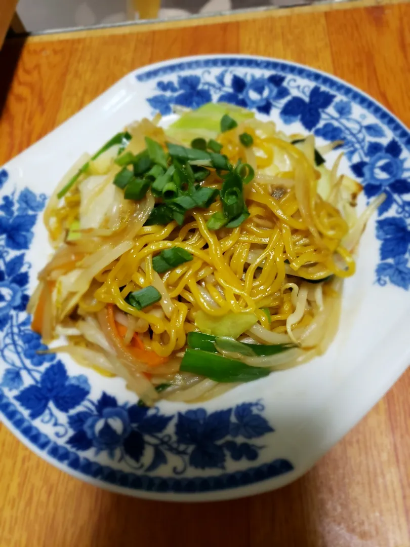 Snapdishの料理写真:焼き醤油ラーメン🍜|アルパカさん