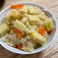 Snapdishの料理写真:たけのこご飯|かず484さん