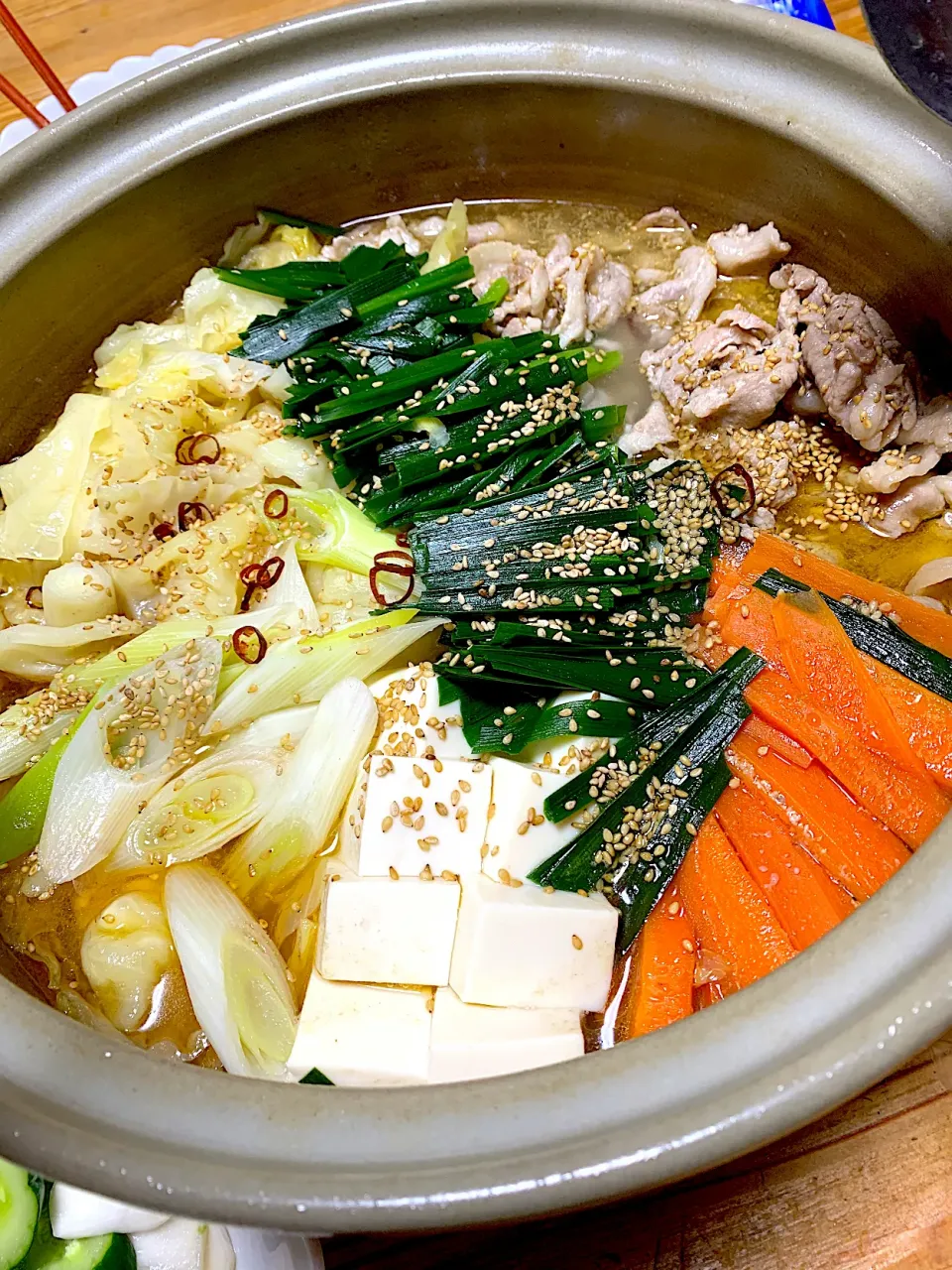 ちょっと寒かったので無限ごま油鍋🍲🍶|misakoさん