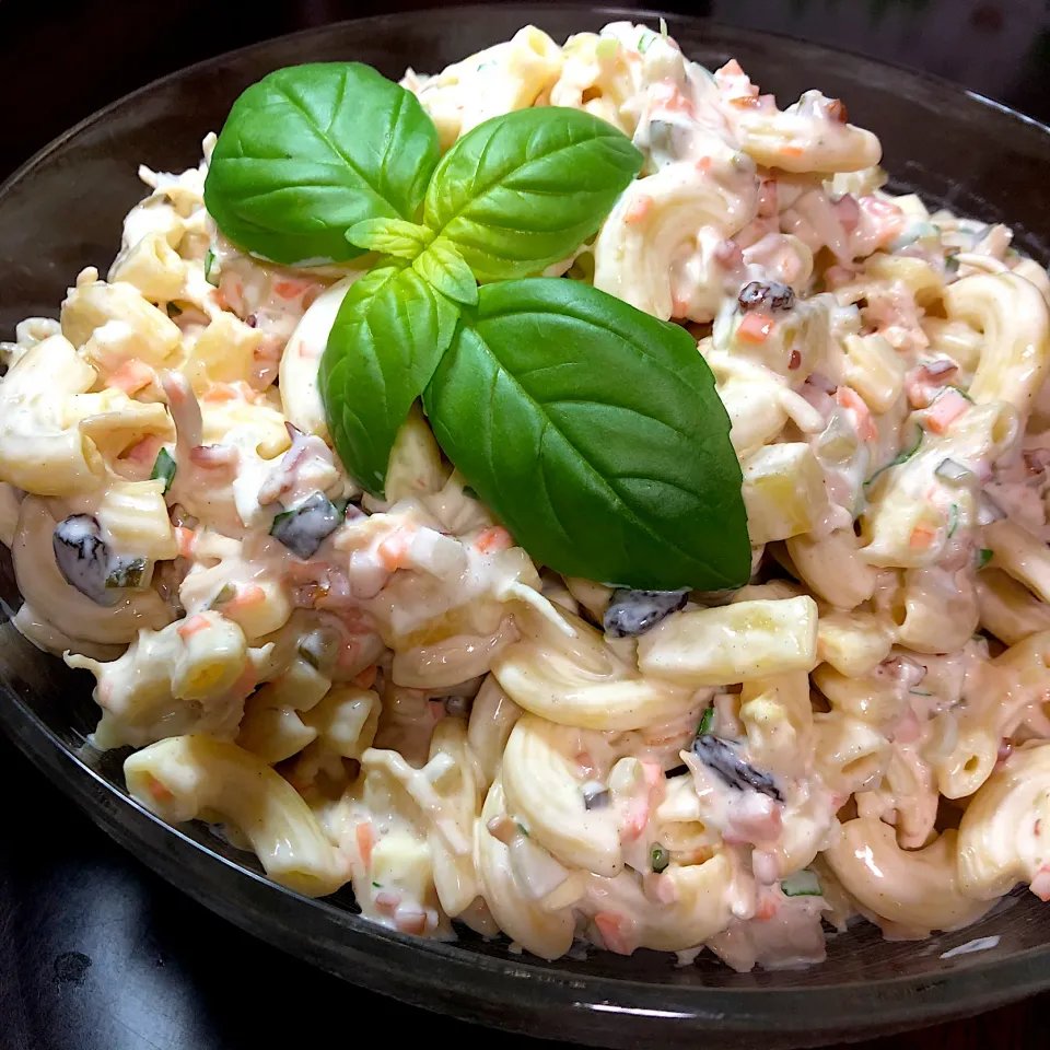 Snapdishの料理写真:My best version of Macaroni Salad recipe|Laarni Nabongさん