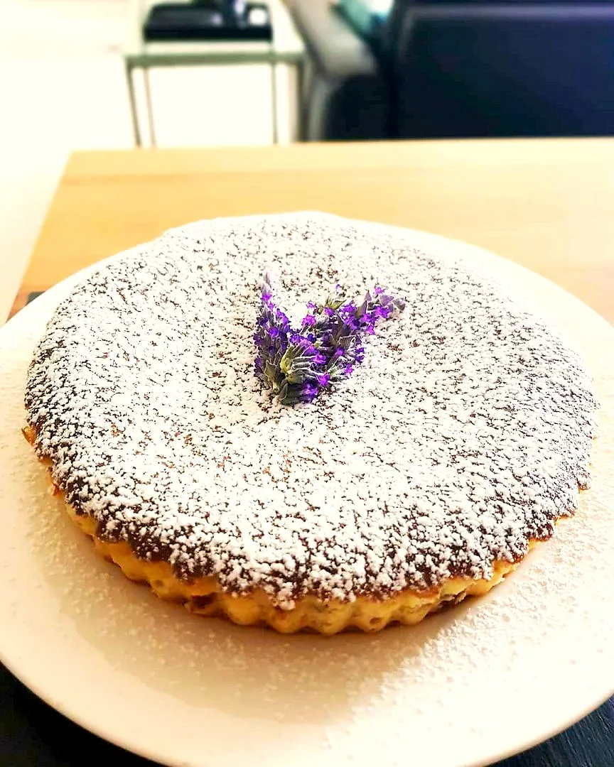 Torta di ricotta con scaglie di cioccolato by Carmelo 💪😋|Carmelo Galloさん