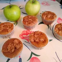 Snapdishの料理写真:Muffins de Manzana y Canela|Pastelería Dulce Paraísoさん