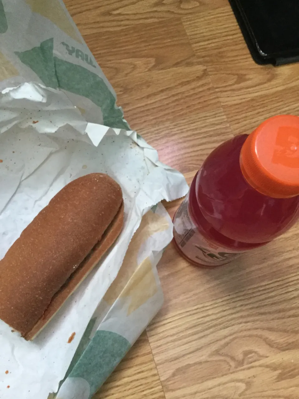 I got a plant based meatball mariana sauce sub and a g zero berry|ninja kittyさん