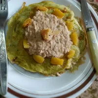 Snapdishの料理写真:pancakes with cheese & tuna fish 😋🤫🤤|lamisさん