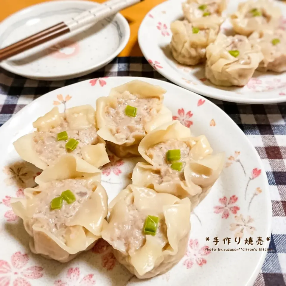 Snapdishの料理写真:おうち中華＊皮から手作り焼売|ゆずぽんさん