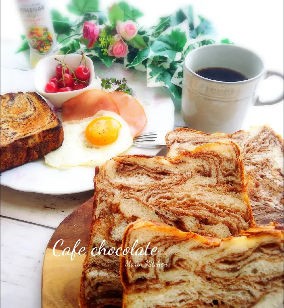 カフェショコラシートの折込みパン♡|マリンさん