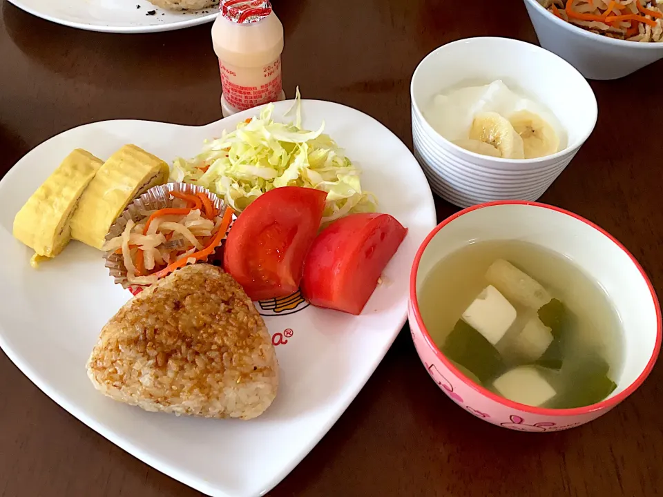 朝食は焼きおにぎり|おもちママさん