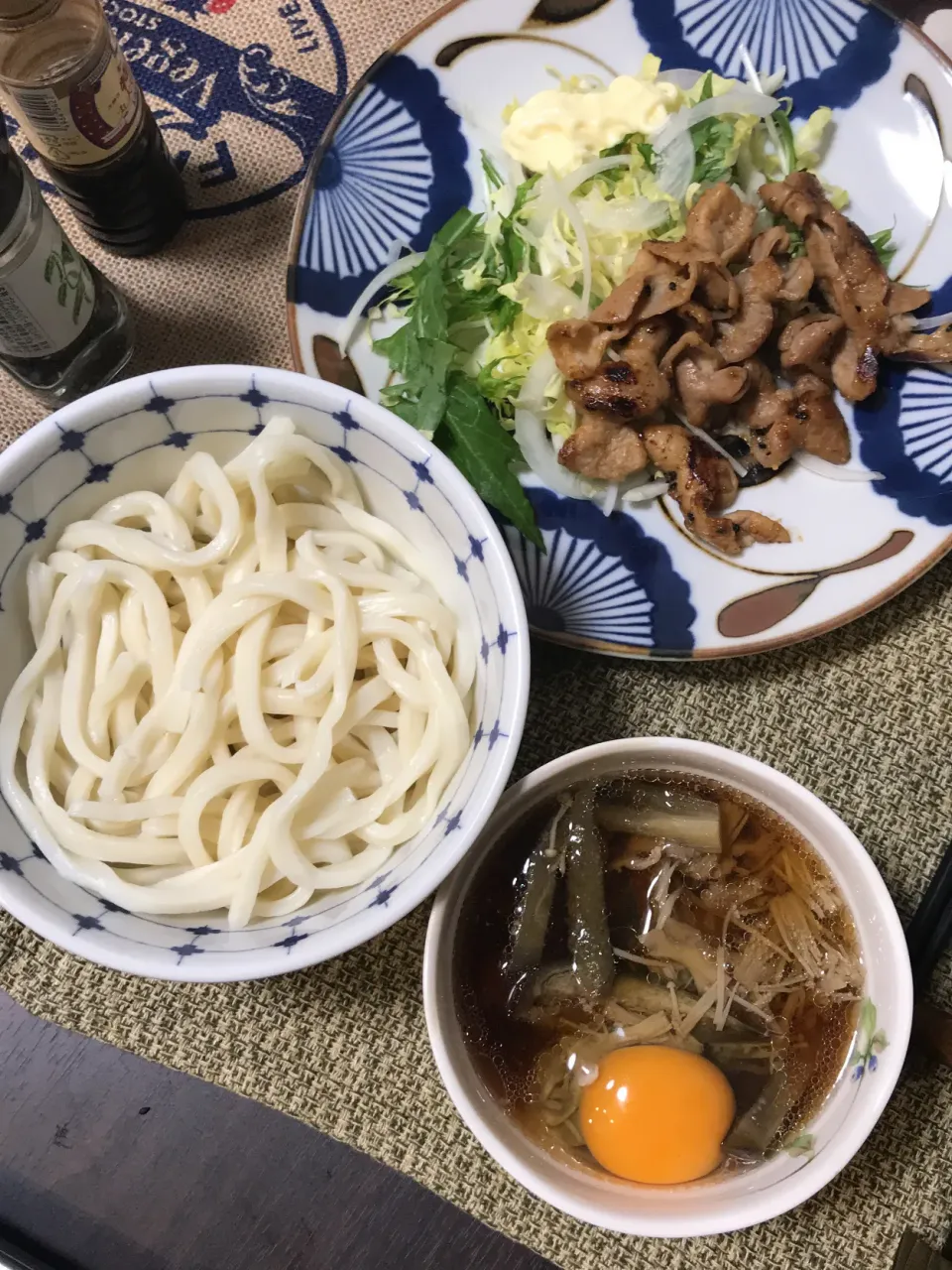 うどんとホルモン|くろさん