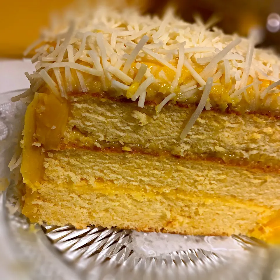 Yema cake|Laarni Nabongさん