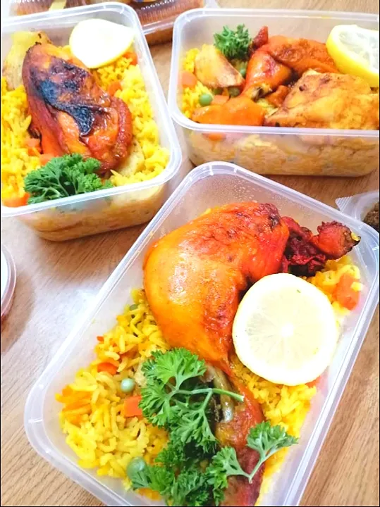 Snapdishの料理写真:maqloba rice with chicken|Rowad Abdallahさん