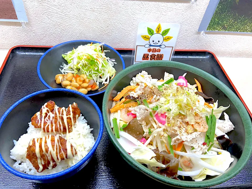 厚別ちゃんぽん麺・ミニ唐揚げ丼　おまけ付き|nyama1さん