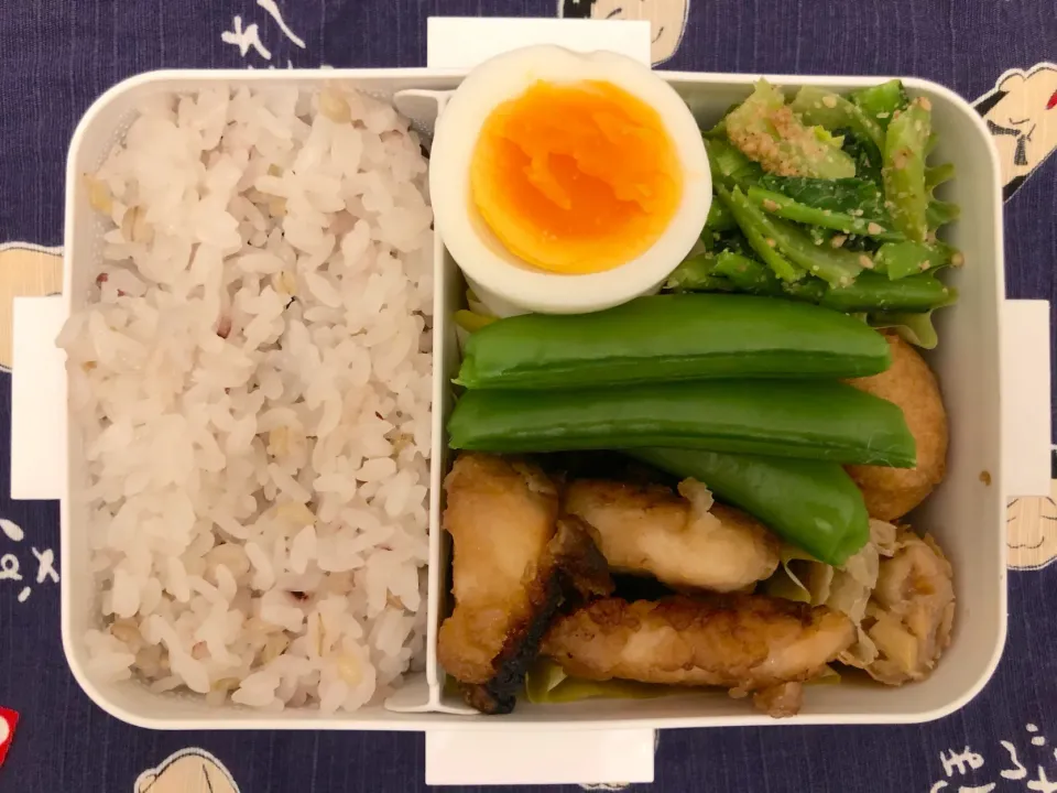 Snapdishの料理写真:唐揚げ弁当|freeさん