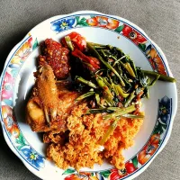 Mom's Ayam Kremes + Stir fry Morning Glory + Sambal + Not to forget the White Rice 🤤|Imelda Franciscaさん