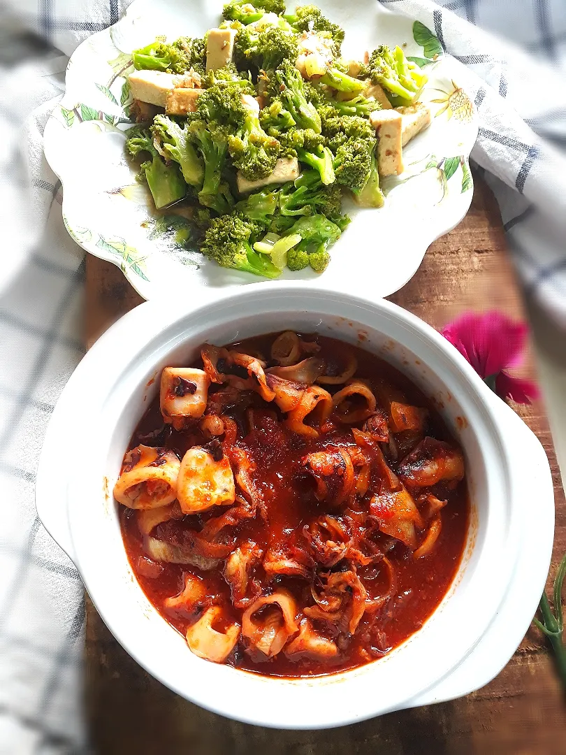 squid n brocoli. my dinner . 1st iftar|Amberさん