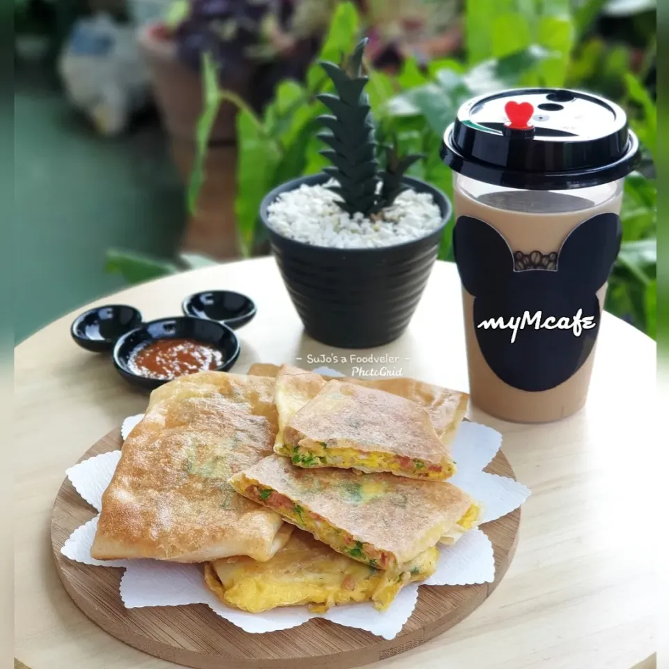 Homemade Egg Pancake (Martabak Telor)|Susie Joさん