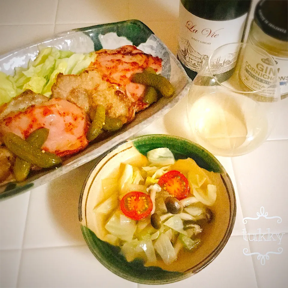 Snapdishの料理写真:*サルティンボッカ*野菜スープ|tukkyさん