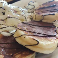 もちもちパンケーキ🥞初めてパンケーキ作りました！！|おしみさん