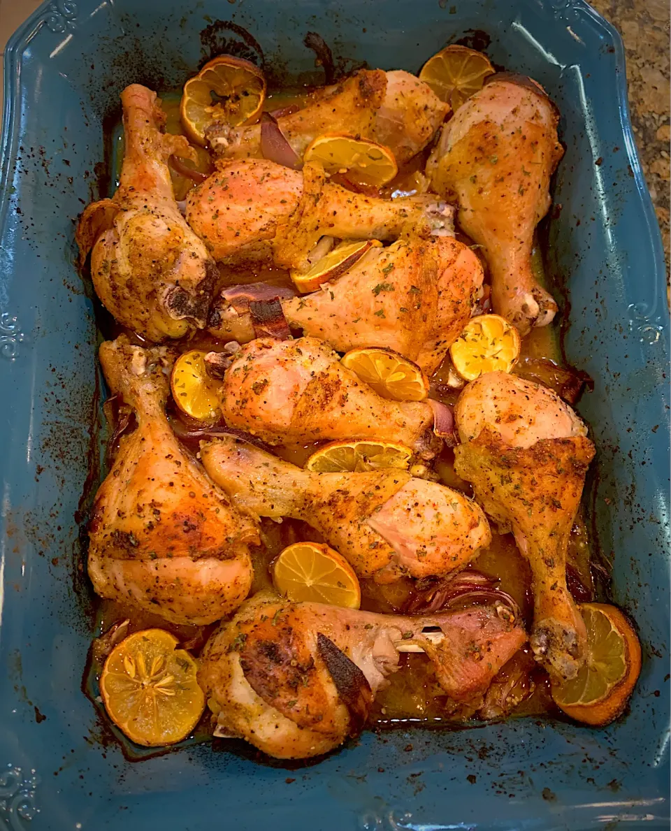 Baked Chicken Drumsticks 🍗 with Lemon 🍋 and Garlic 🧄|Alma's Home Kitchenさん