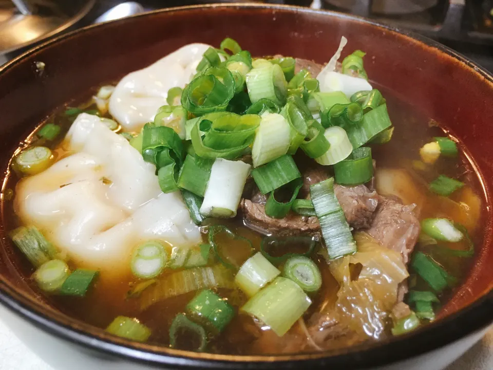 Dumping with beef noodle soup|reigineさん