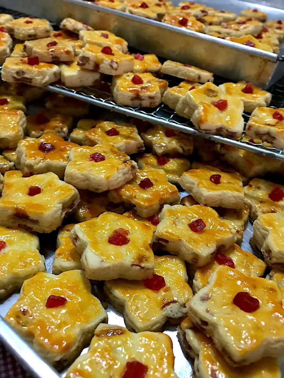 Snapdishの料理写真:biskut masam manis|monaliza_ramliさん