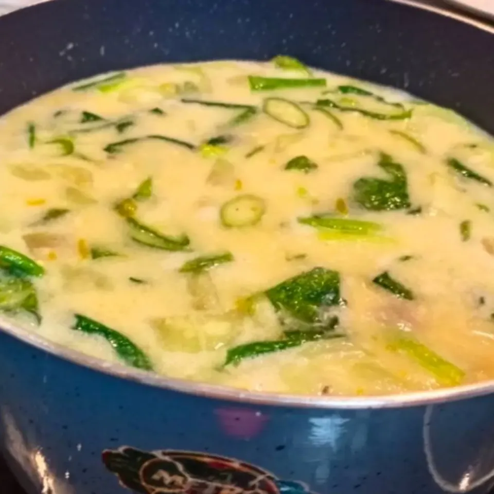 Vegetable soup with coconut milk|Jinggayさん