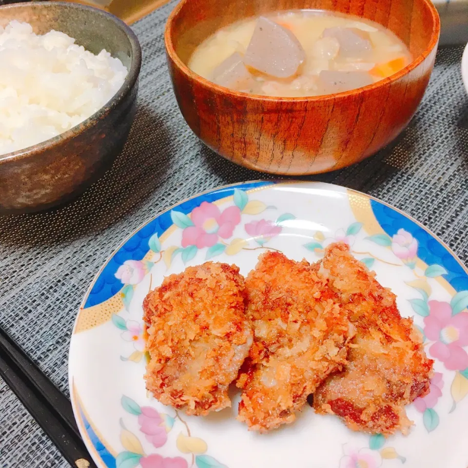 Snapdishの料理写真:豚カツ風
豚汁|毎日ご飯さん