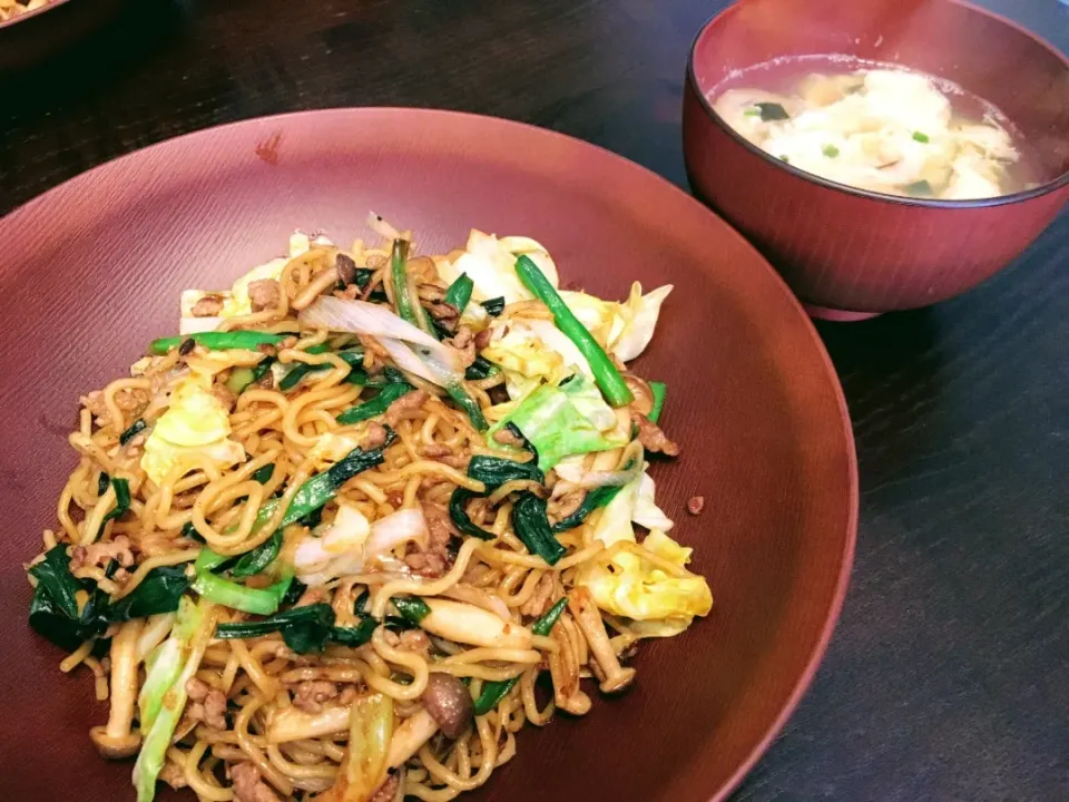 Snapdishの料理写真:○焼きそば○お吸い物にとき卵|おぞもじさん