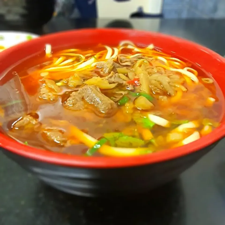 台灣牛肉麵🍜Taiwanese beef noodles soup🥢|Teresaさん