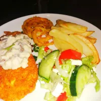 Chicken schnitzel 🍗🍟|Foodie🥗🥖🥂さん