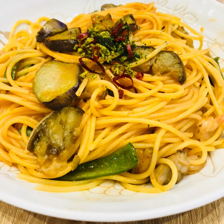 茄子とピーマンとシーフードのトマトソースパスタ|yuuukaさん