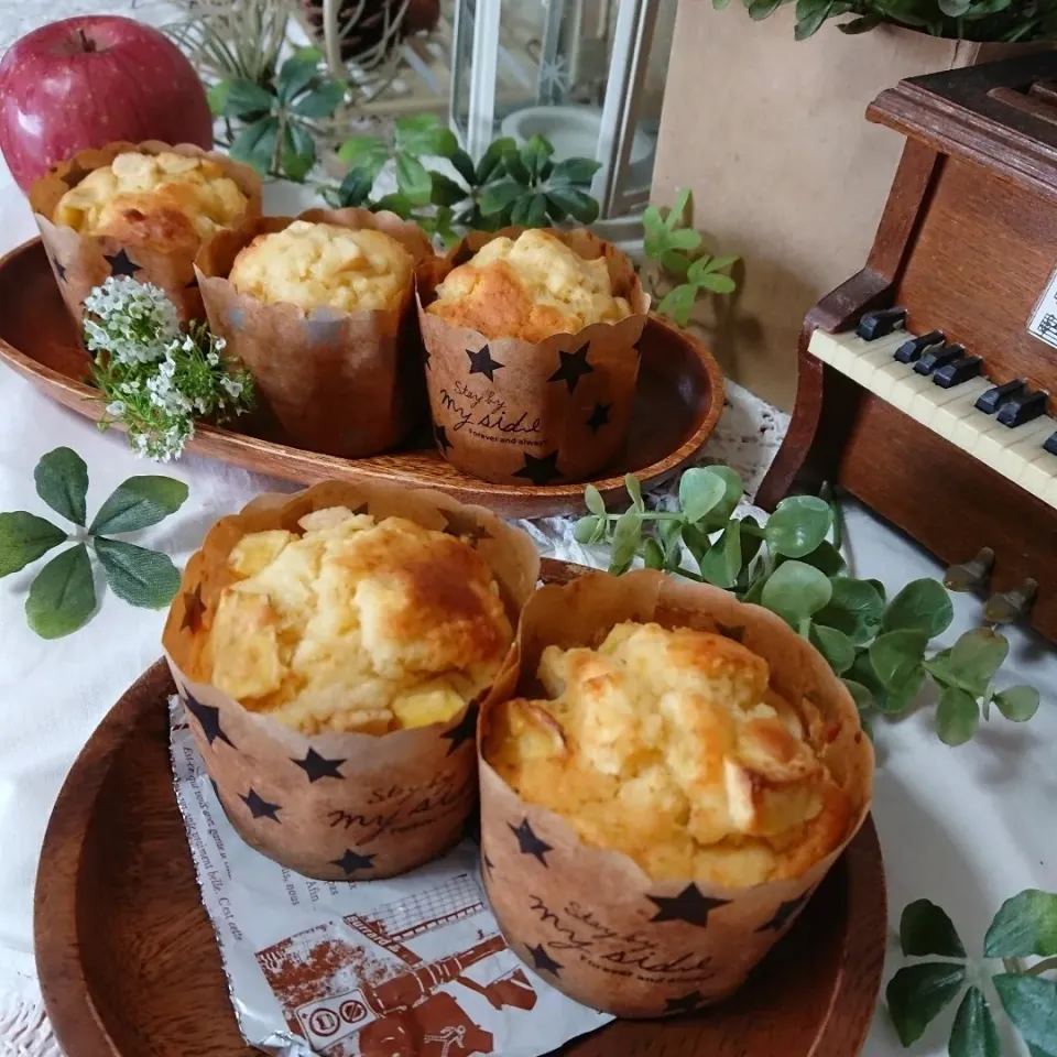 とまと🍅さんの料理 🍎りんごとさつまいものマフィン🍠|とまと🍅さん