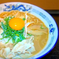 Snapdishの料理写真:昔懐かしの徳島ラーメン|あっくん☕️Papaさん