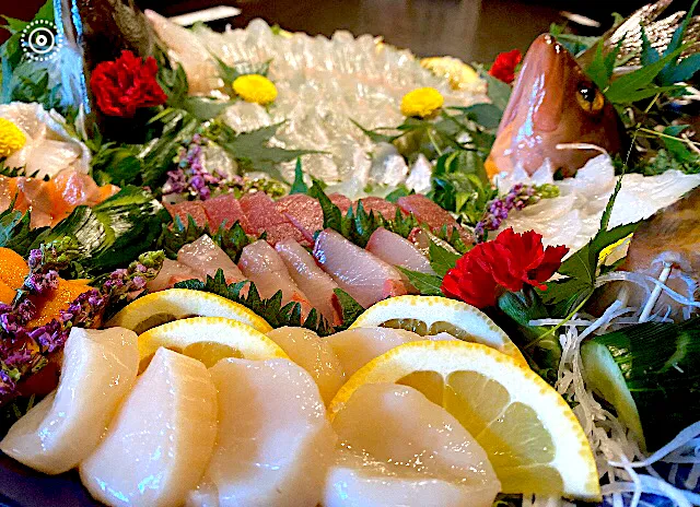 お刺身盛り合わせ|Toru Satoさん