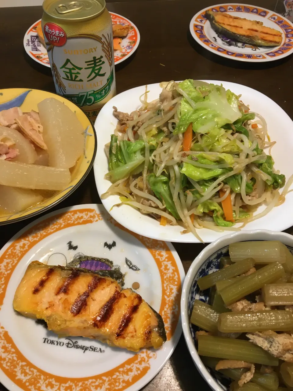 野菜炒め、鮭西京焼き、フキ煮、大根ベーコン煮|ゆうこさん