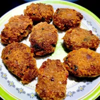 Snapdishの料理写真:Soya chunk's cutlet|Rakhi Bina Ghoshさん