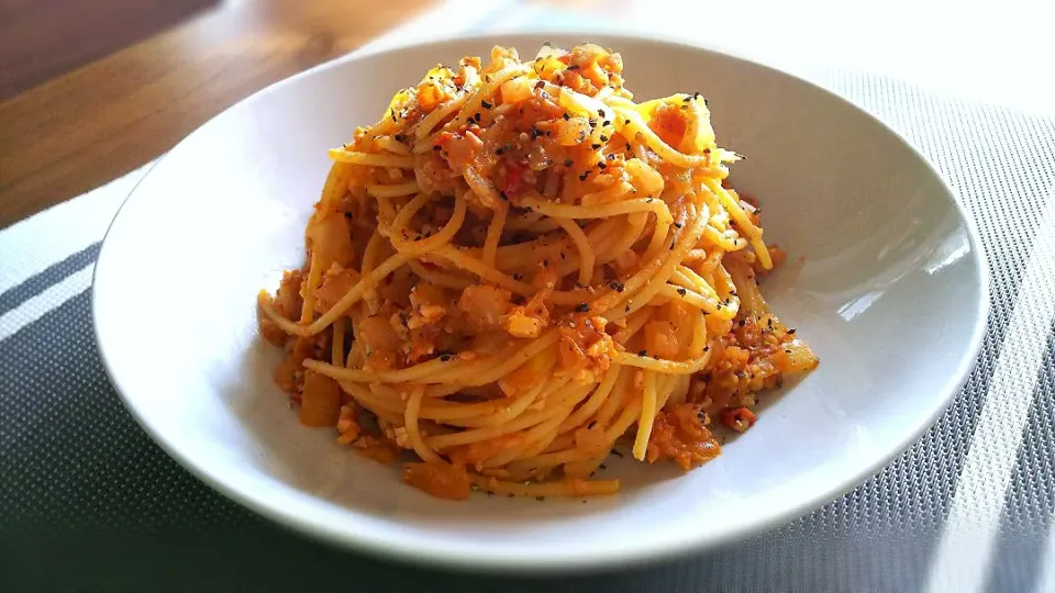 大豆でﾐｰﾄｿｰｽﾊﾟｽﾀ～🍝
の昼ごはん✨|kaz(*･ω･)さん