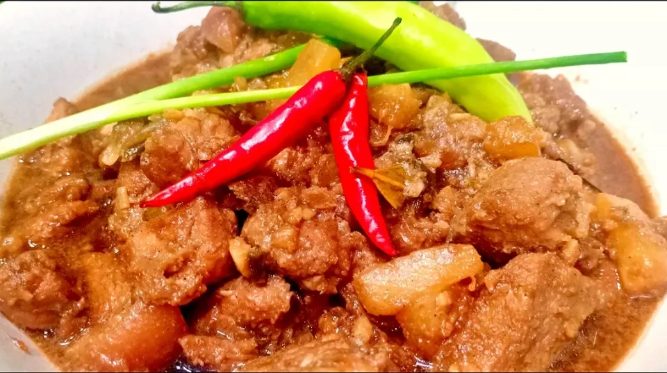 Pork Adobo w/ Pineapple TIDBITS|Prince Jhon Bandolさん