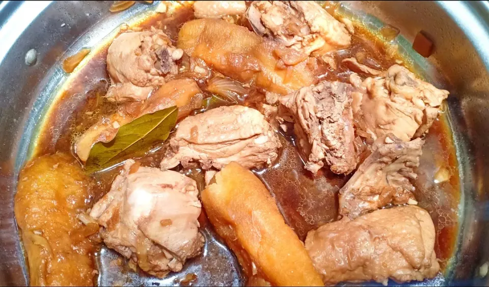 Chicken Adobo W/ banana Saba|Prince Jhon Bandolさん