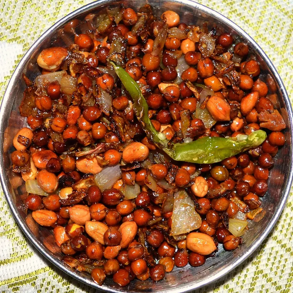 Chickpeas and Peanut Fry|Mohit Kumarさん